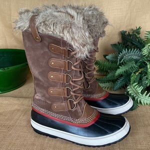 Sorel Joan of Artic Boots Size 9.5